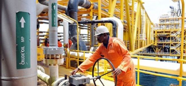 Nijerya'da petrol boru hattında patlama: 12 ölü