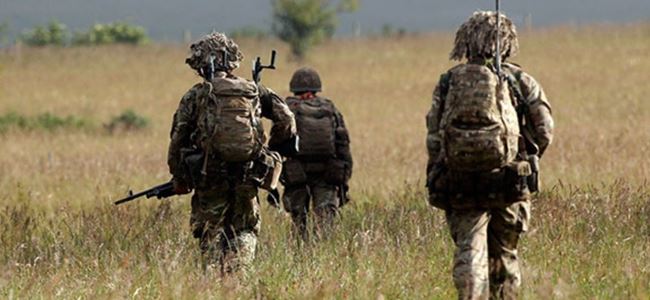 İngiltere Ukrayna ordusuna desteğini artırıyor