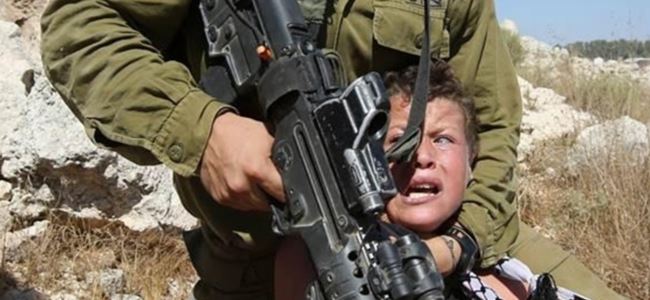 İsrail askerinin bu fotoğrafı büyük tepki topladı