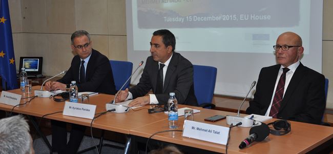 “Birleşik Bir Kıbrıs Mümkündür” konferansı yapıldı