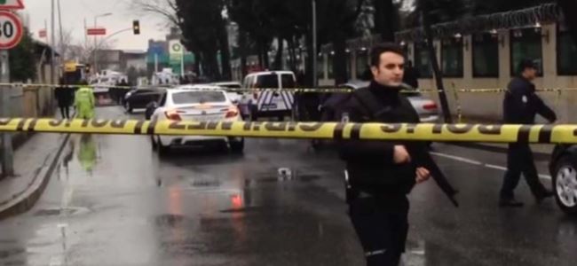 Türkiye'de polise bombalı saldırı