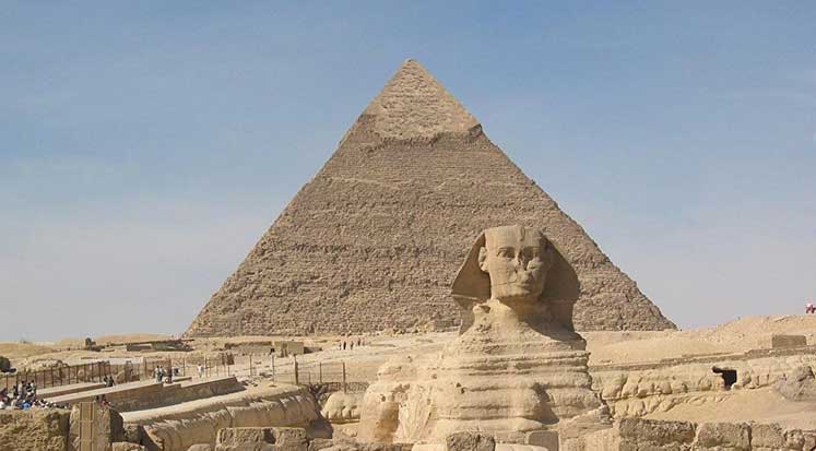 Mısır Piramit Mezar