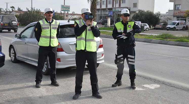 Trafik kazası - Trafik kontrolleri