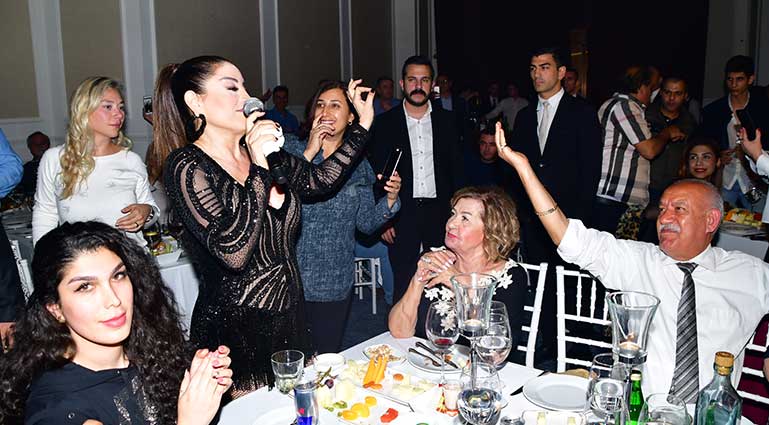 aşkın nur yengi