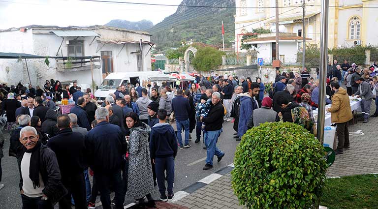 tatlısu ot festivali