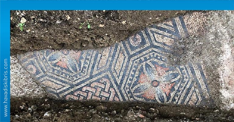 İtalya’da Roma dönemine ait bir villanın zemin mozaikleri keşfedildi. Mozaiklerin milattan sonra 3. yüzyıla ait olduğu düşünülüyor
