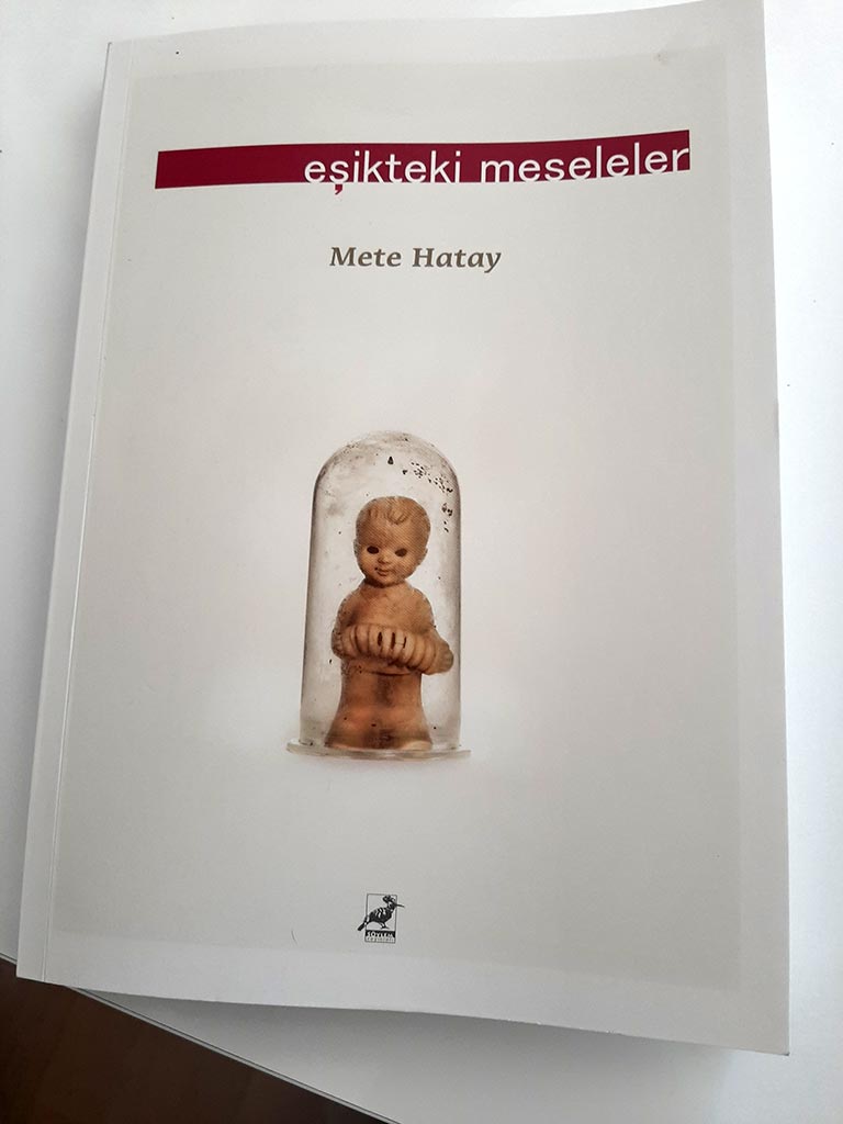 Eşikteki Meseleler