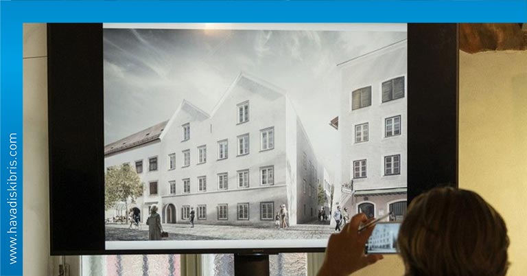 Kamuoyunda "Hitler’in evi" olarak da bilinen binaya ilişkin bir komisyonun kurulduğunu, burada sayısız kişinin katledilmesine neden olan diktatörün doğduğu evin polis merkezine dönüştürülmesine karar verildiğini kaydeden Nehammer, şunları söyledi: