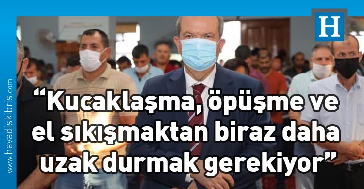 Başbakan Ersin Tatar, Kurban Bayramı, Hz. Ebubekir Camii, Lefkoşa, namaz, İslam,