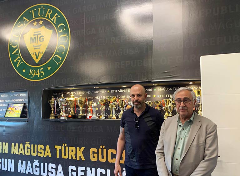 Mustafa Akıncı