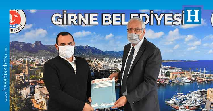 Girne Belediyesi açık hava reklamları