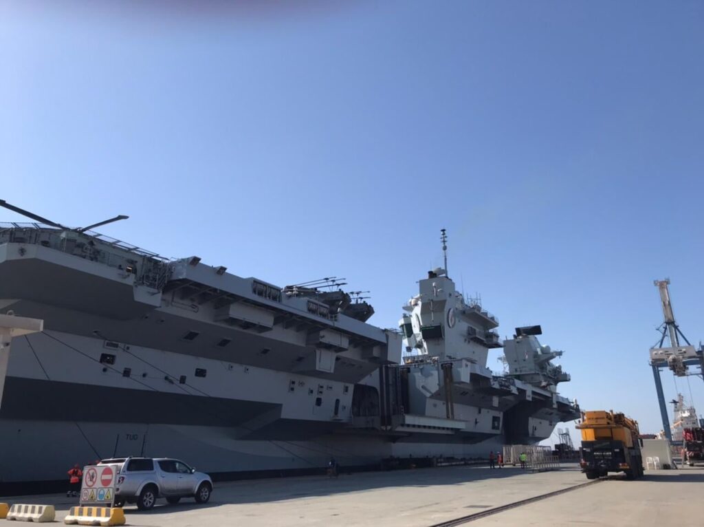  HMS Queen Elizabeth