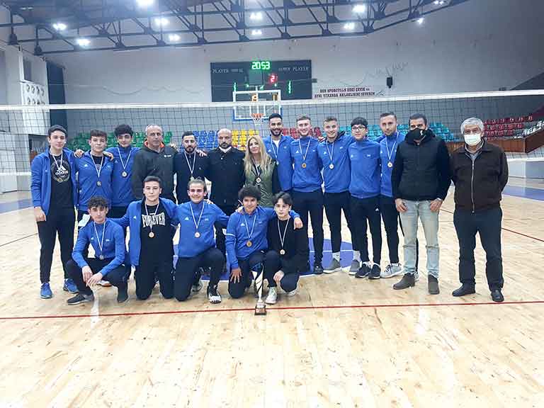Voleybol U18 erkekler ligi