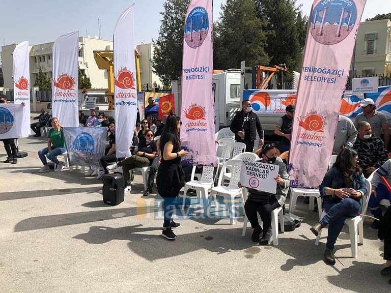 Yeniboğaziçi Belediyesi çalışanları