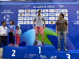 Triatletlerimiz 31.Alanya Triatlonu’nu başarıyla tamamladı