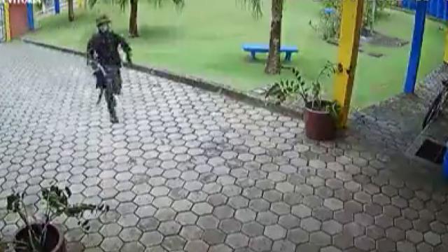 okula silahlı saldırı