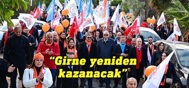 Ulusal Birlik Partisi (UBP) Başkanı Ünal Üstel, Girne Belediyesi Bağımsız Başkan adayı Nidai Güngördü ile birlikte Girne çarşısında yürüdü.
