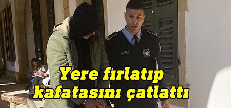 Lefkoşa’da meydana gelen Vahim zarar ve mülke tecavüz meselesi ile ilgili olarak tutuklanan zanlı Hasan Vurucu mahkeme huzuruna çıkarıldı.