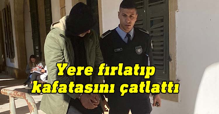 Lefkoşa’da meydana gelen Vahim zarar ve mülke tecavüz meselesi ile ilgili olarak tutuklanan zanlı Hasan Vurucu mahkeme huzuruna çıkarıldı.