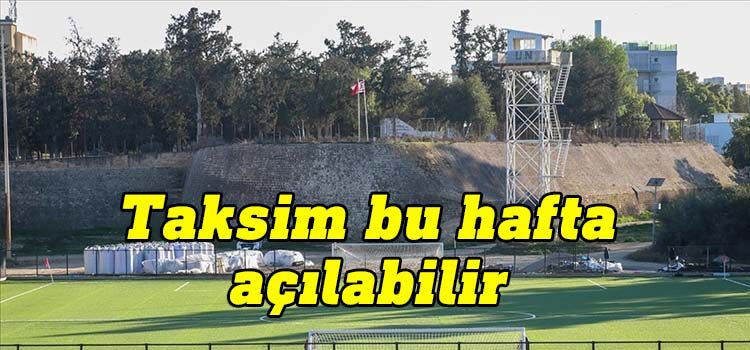 Lefkoşa'da Yeşil Hat üzerinde bulunan ve kullanım hakkı Çetinkaya Türk Spor Kulübü (TSK) Futbol Takımı'na verilen tarihi Taksim Sahası'nın yapımında sona gelindi.