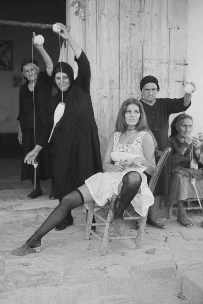 Efsane oyuncu Raquel Welch hayatını kaybetti
