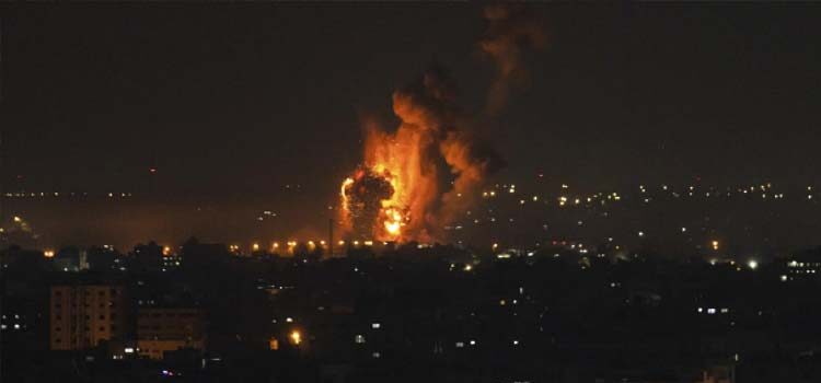 İsrail Gazze'ye yeni hava saldırısı düzenledi