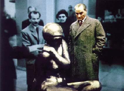 atatürk ve sanat