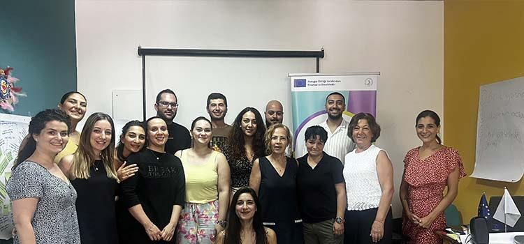 Kıbrıs Türk Fizyoterapistler Derneği, StandUp Right Projesi kapsamında savunuculuk ve lobicilik eğitimi düzenledi. 