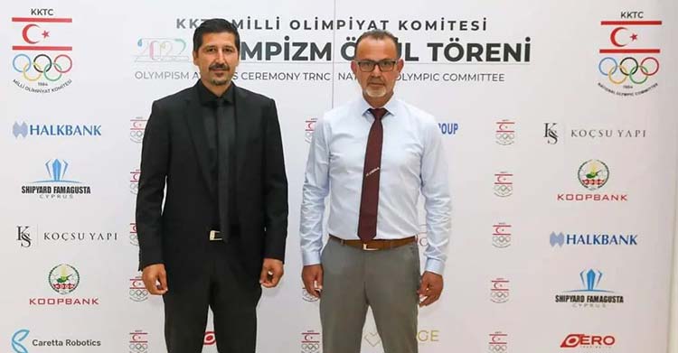 Sapsızoğlu ve Aydoğan, Mersin’de Dünya Kupasını izleyecekler
