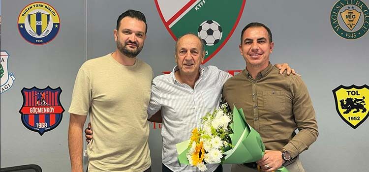 Trabzonspor efsanesi Özçağlayan akademilerle sohbet gerçekleştirdi
