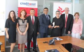 Creditwest Bank KTEV öğrenci burs programına destek sağlamaya devam ediyor