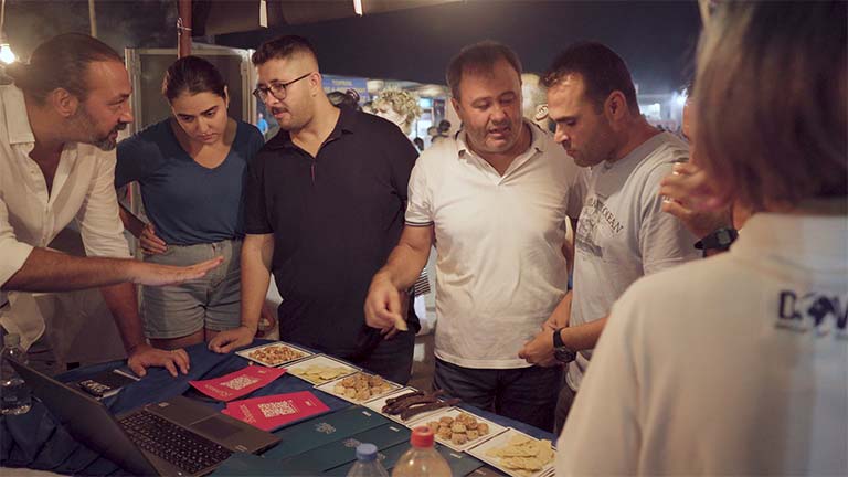 Döveç Group, Tatlısu Belediyesi tarafından düzenlenen 16. Uluslararası Tatlısu Harnup Festivali’nin ana sponsoru oldu. 