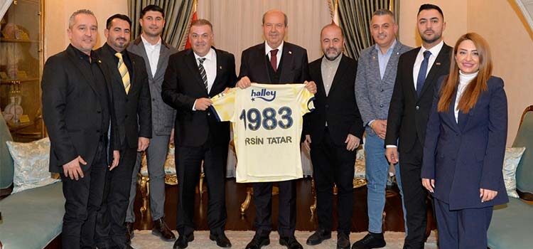 KKTC Fenerbahçeliler Derneği, Tatar’ı ziyaret etti