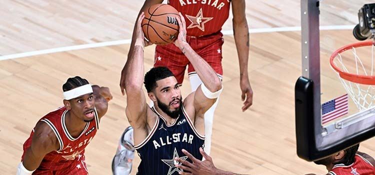 2024 NBA All-Star maçında Doğu Konferansı, Batı Konferansı'nı 211-186 mağlup etti. Doğu, All-Star organizasyonunda bir takımın attığı en çok sayıya ulaşarak rekor kırdı.
