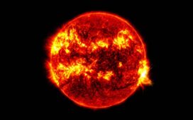 Güneş'te devasa bir patlama daha meydana geldi. NASA, Güneş'teki patlamanın fotoğrafını yayınladı.