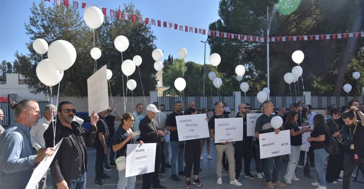 Kıbrıs Türk Sigorta Acenteleri Birliği Derneği eylem