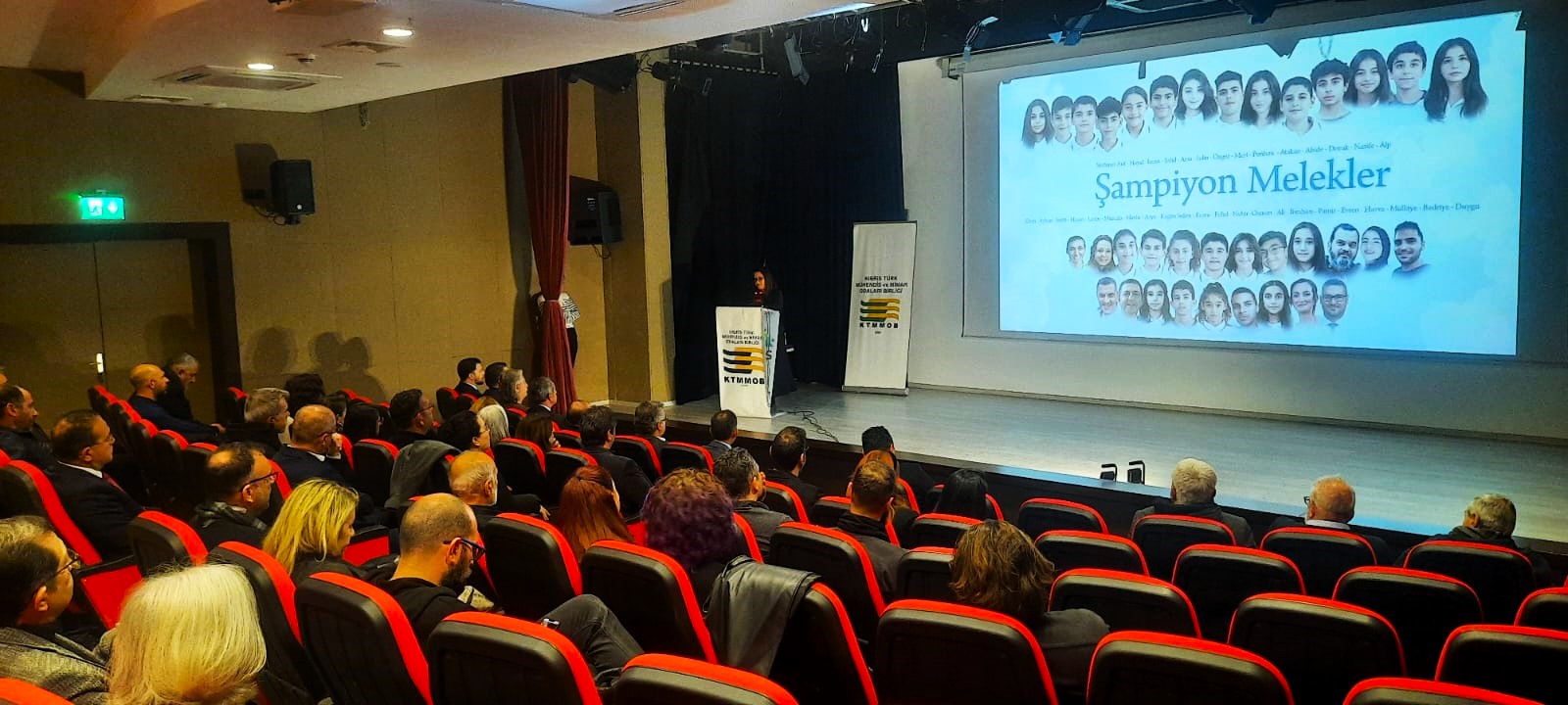 “Şampiyon Melekler Anıtı Ulusal Mimari, Peyzaj ve Plastik Sanat Eseri” proje yarışmasının kitabı tanıtıldı