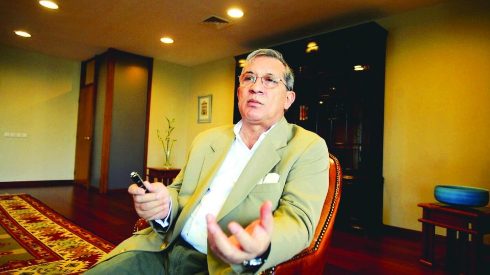 Rüşdü Saracoğlu