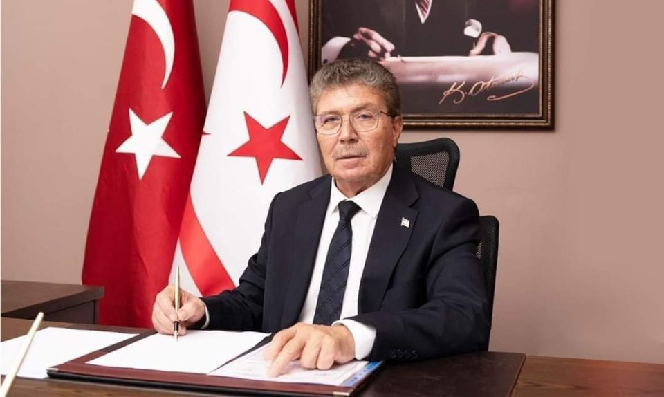 Ünal Üstel