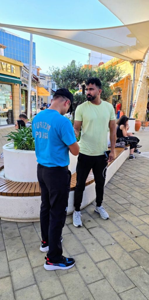 Turizm polisleri sahada