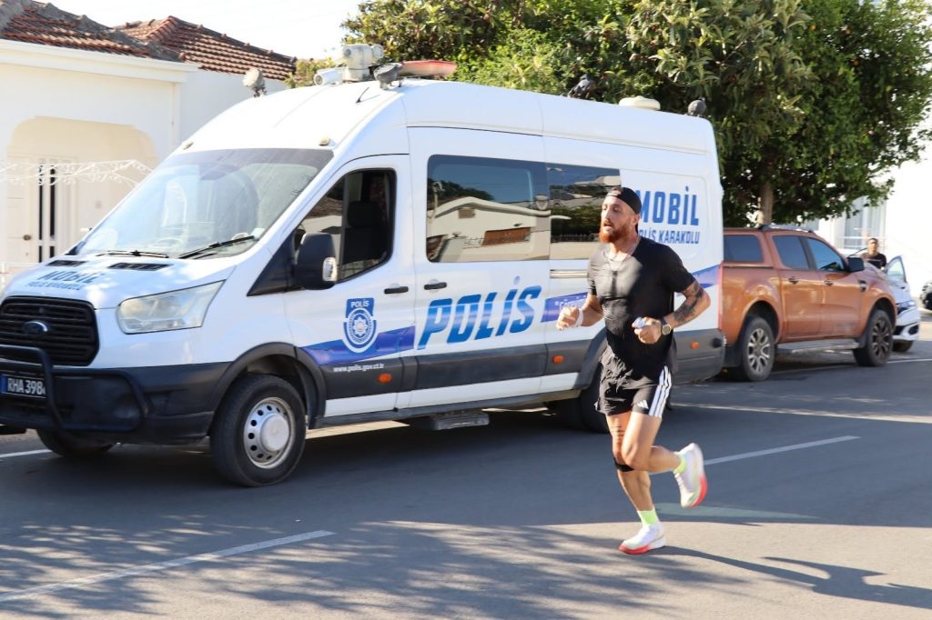 Dördüncü Geleneksel Polis Halk Koşusu yapıldı