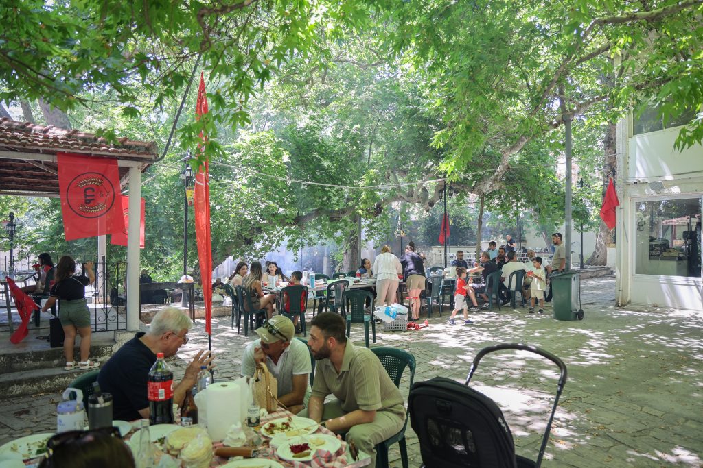 CTP Lefkoşa İlçesi Ocak Örgütleri piknikte bir araya geldi