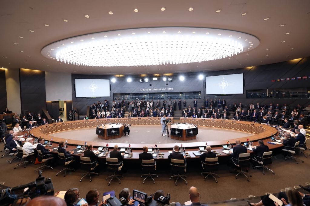 Yaşar Güler, NATO Savunma Bakanları Toplantısı kapsamındaki oturuma katıldı
