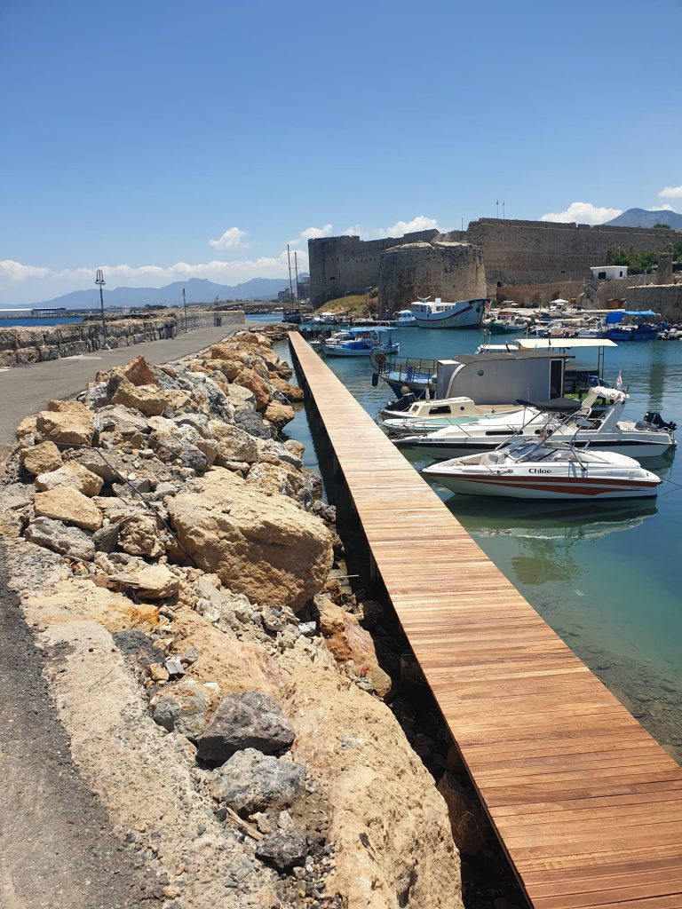 Ataoğlu, Girne Antik Liman’daki iskele çalışmalarını inceledi