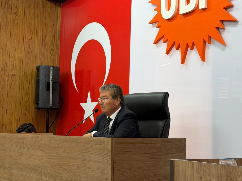 UBP Genel Başkanı Üstel, belediye başkan adaylarını açıkladı