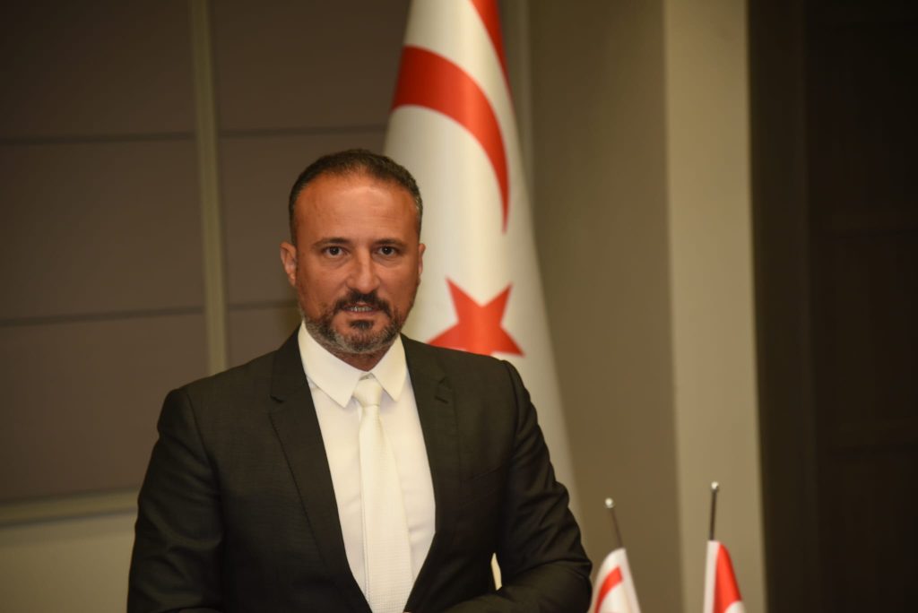 Maliye ve Çalışma bakanlıklarıyla YDÜ arasında sağlık protokolü imzalandı