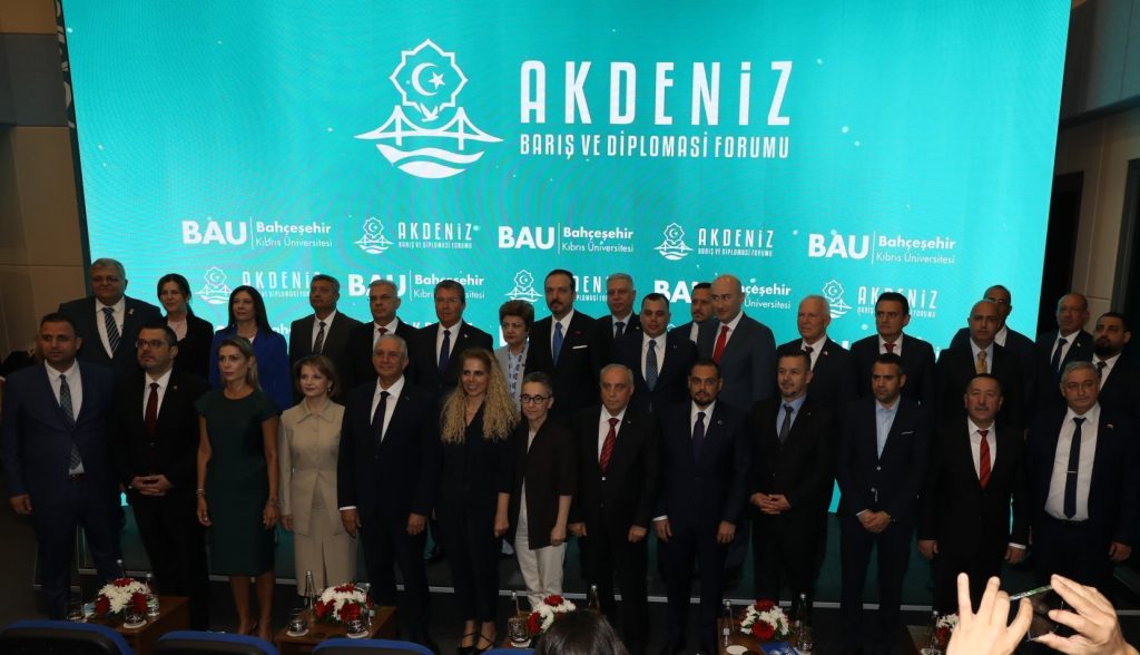 Üstel Akdeniz Barış ve Diplomasi Forumu’nda konuştu: “Kıbrıs’ta iki devlet gerçeği artık kabul edilmeli”