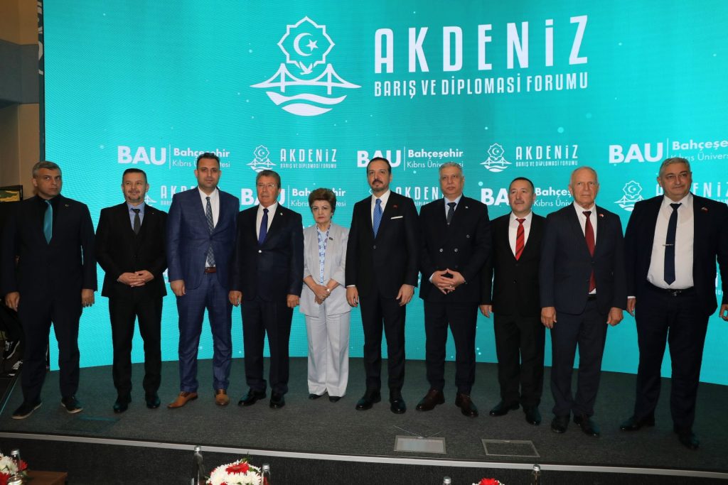 Üstel Akdeniz Barış ve Diplomasi Forumu’nda konuştu: “Kıbrıs’ta iki devlet gerçeği artık kabul edilmeli”