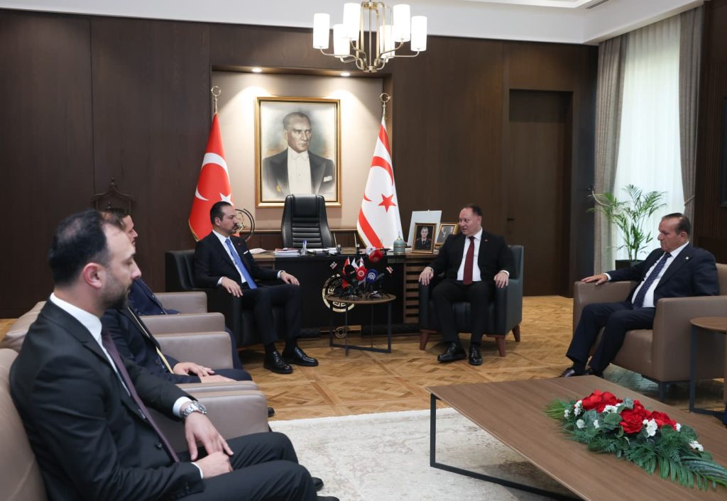 Öztürkler, AK Parti Genel Başkan Yardımcısı ve Türk Devletleri ile İlişkiler Başkanı Kürşad Zorlu’yu kabul etti