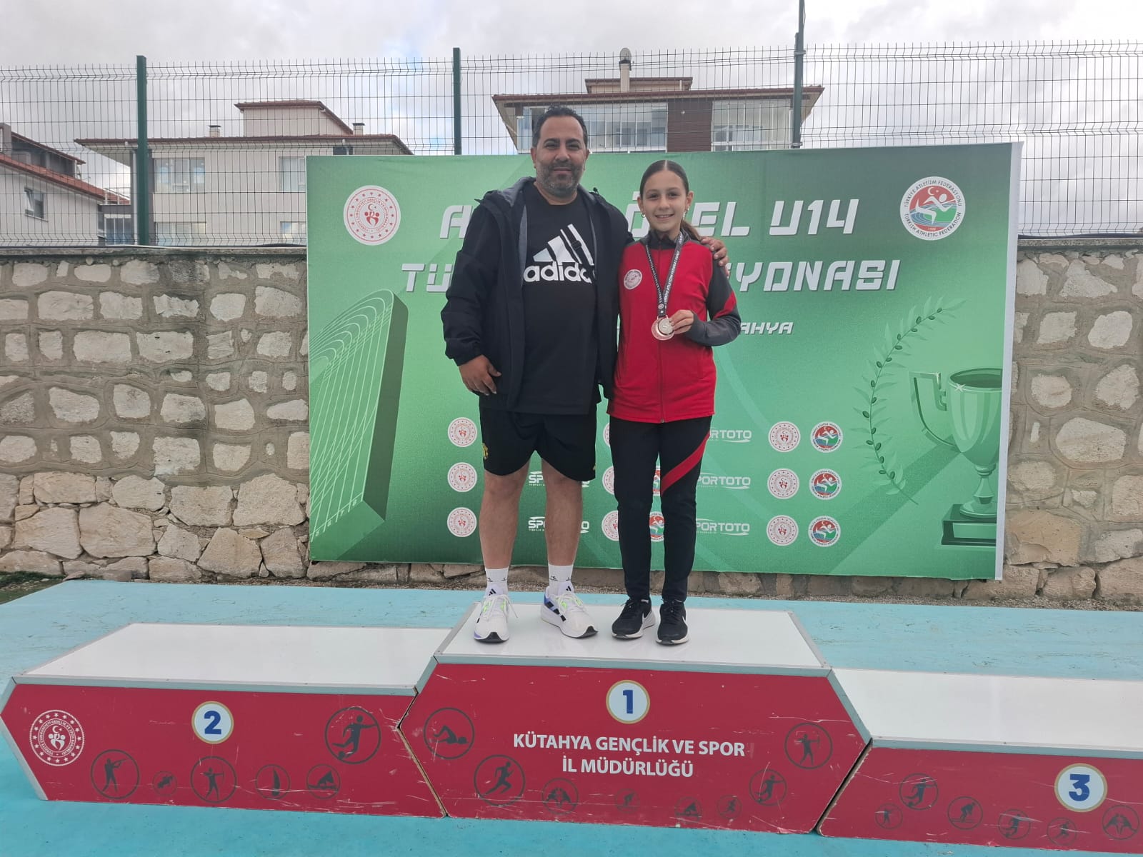 Elif’ten Türkiye ikinciliği